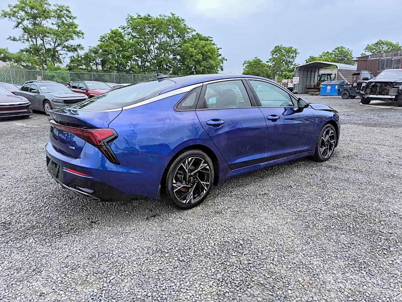 2025 Kia K5 Gt Line - Image 4