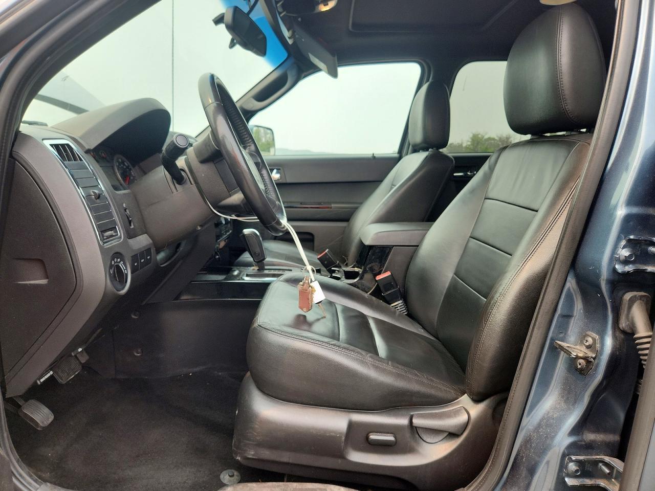 2011 Ford Escape Limited - Фото 7
