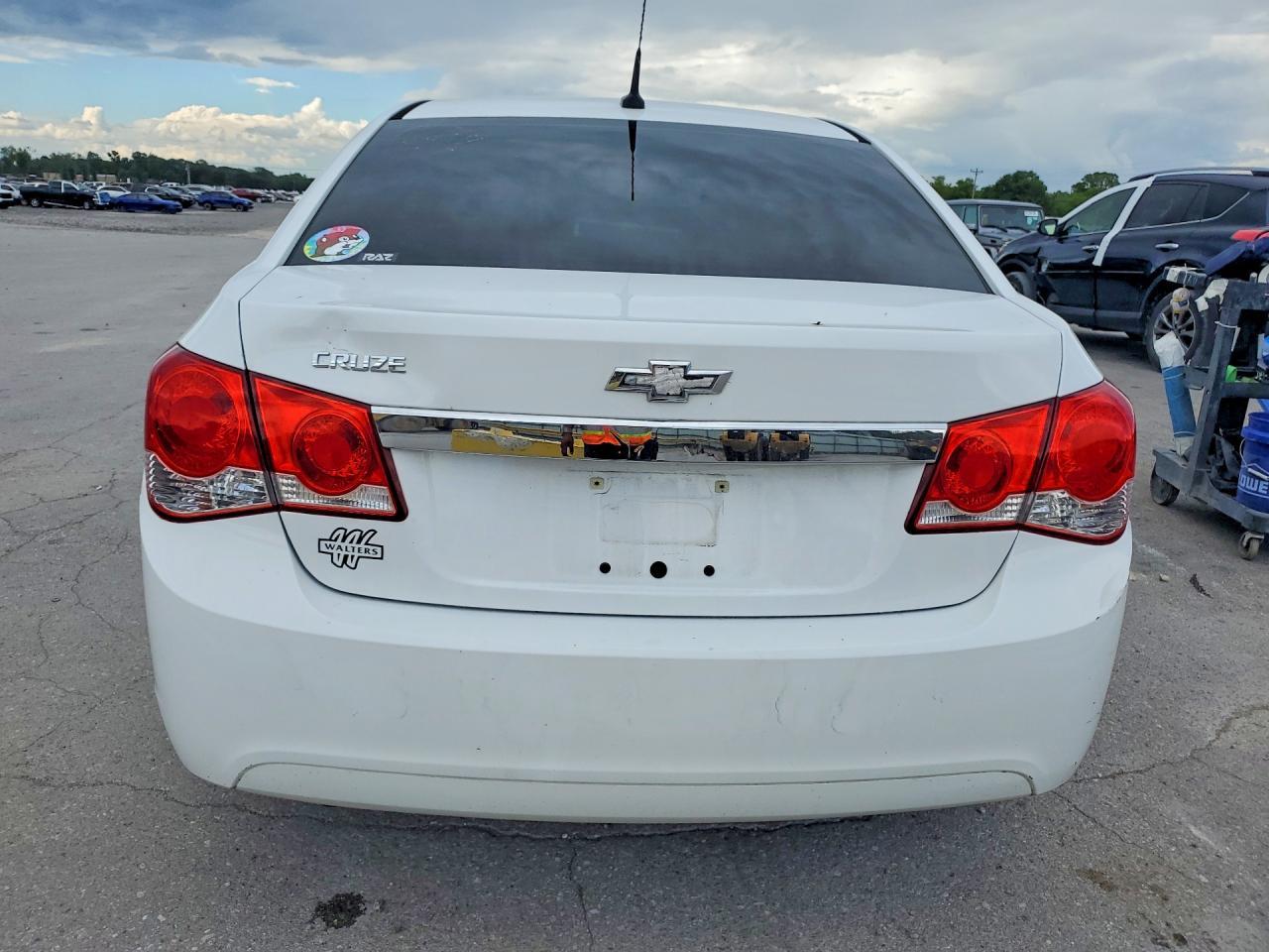 2014 Chevrolet Cruze Ls - Фото 6