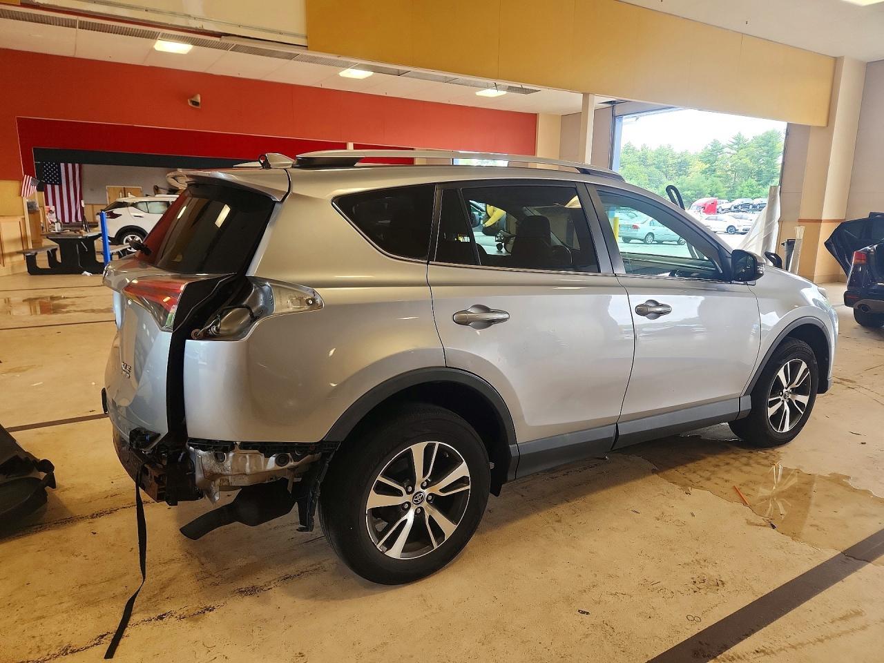 2016 Toyota Rav4 Xle - Фото 3