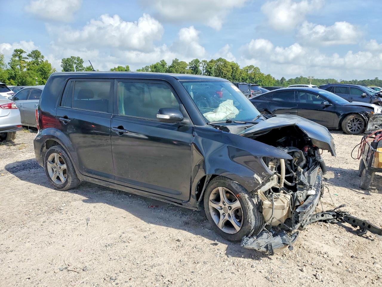 2011 Scion Xb Base - Фото 4