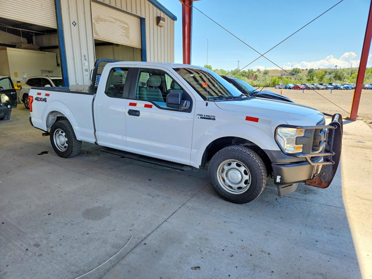 2017 Ford F150 Super Cab - Фото 4