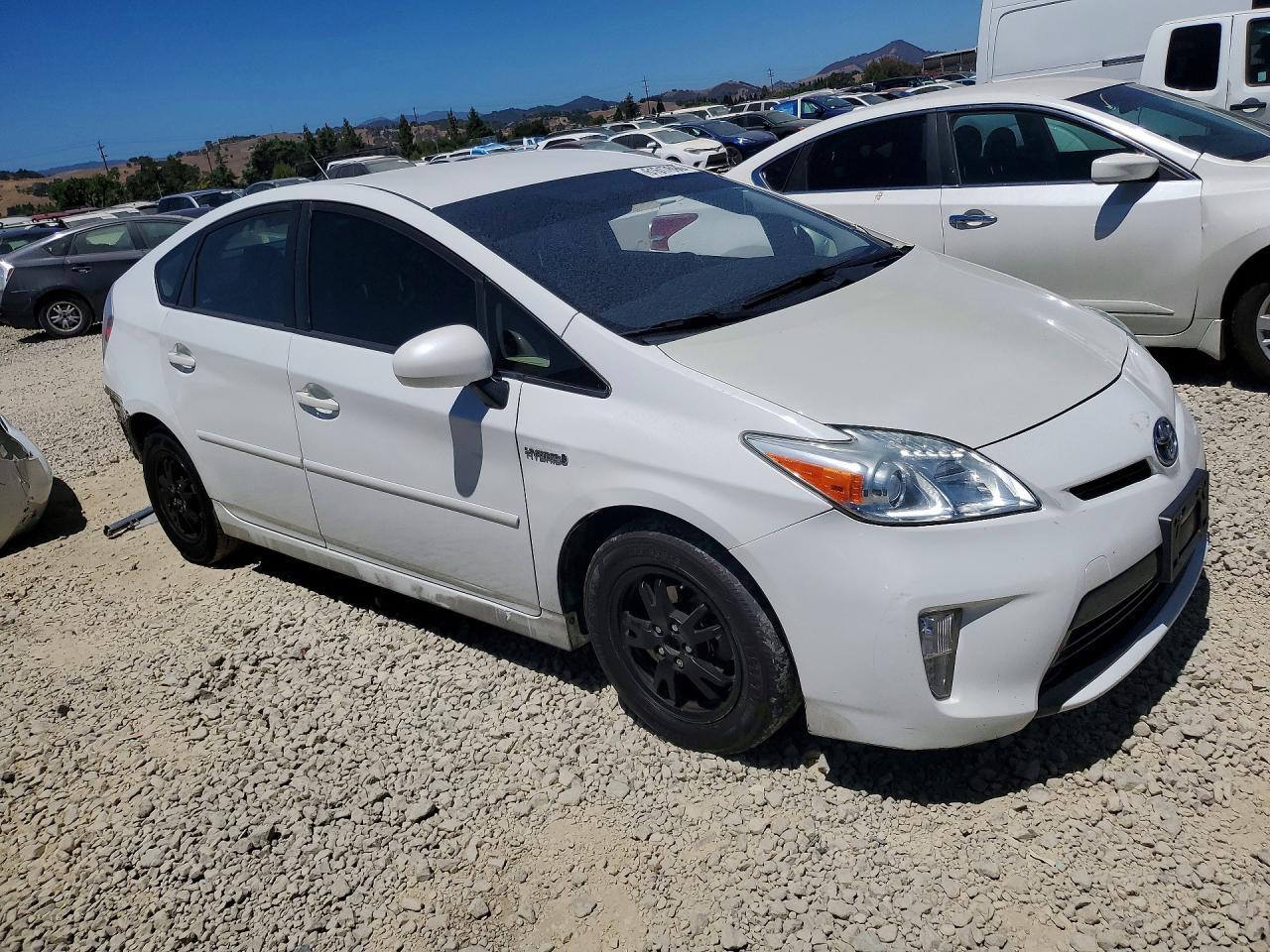 2014 Toyota Prius Two - Фото 4