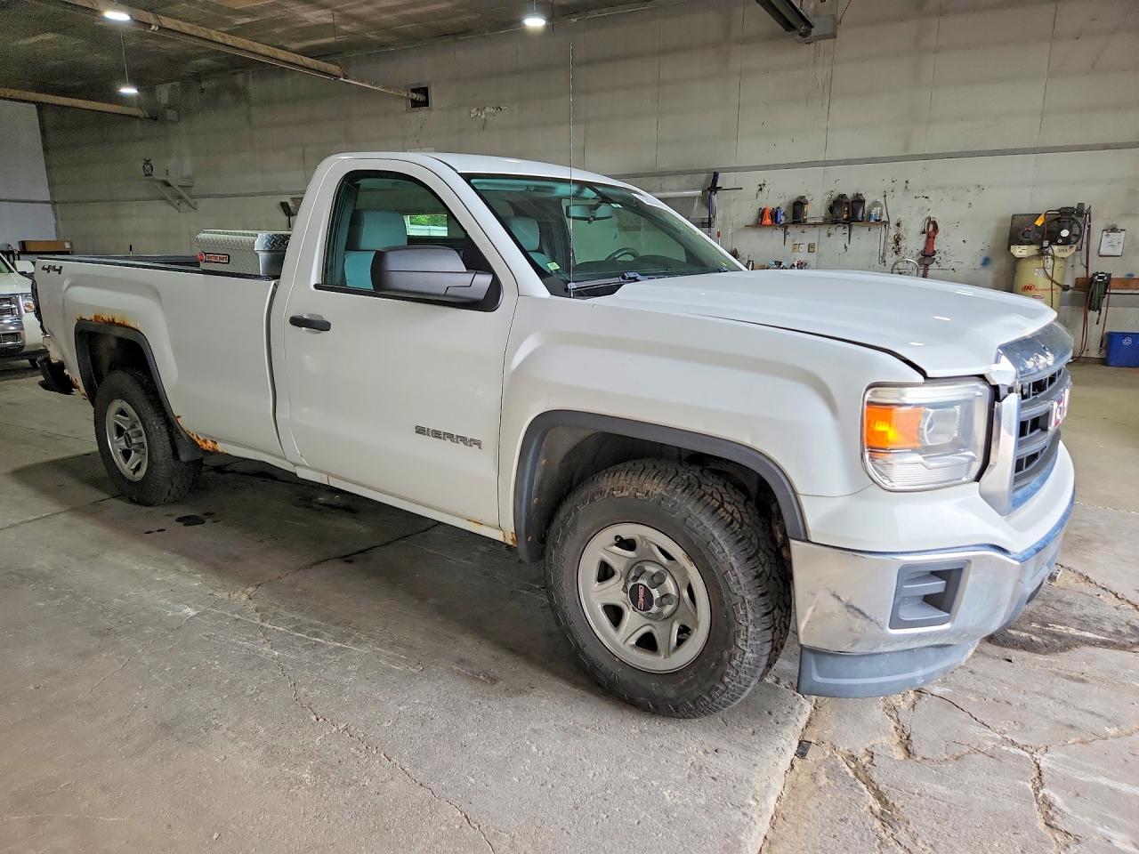 2014 GMC Sierra K1500 - Image 4