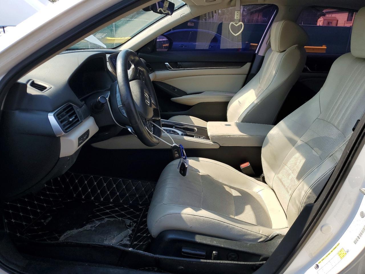 2018 Honda Accord Touring - Фото 7