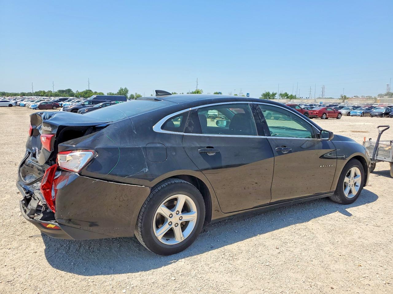 2019 Chevrolet Malibu Ls - Фото 3