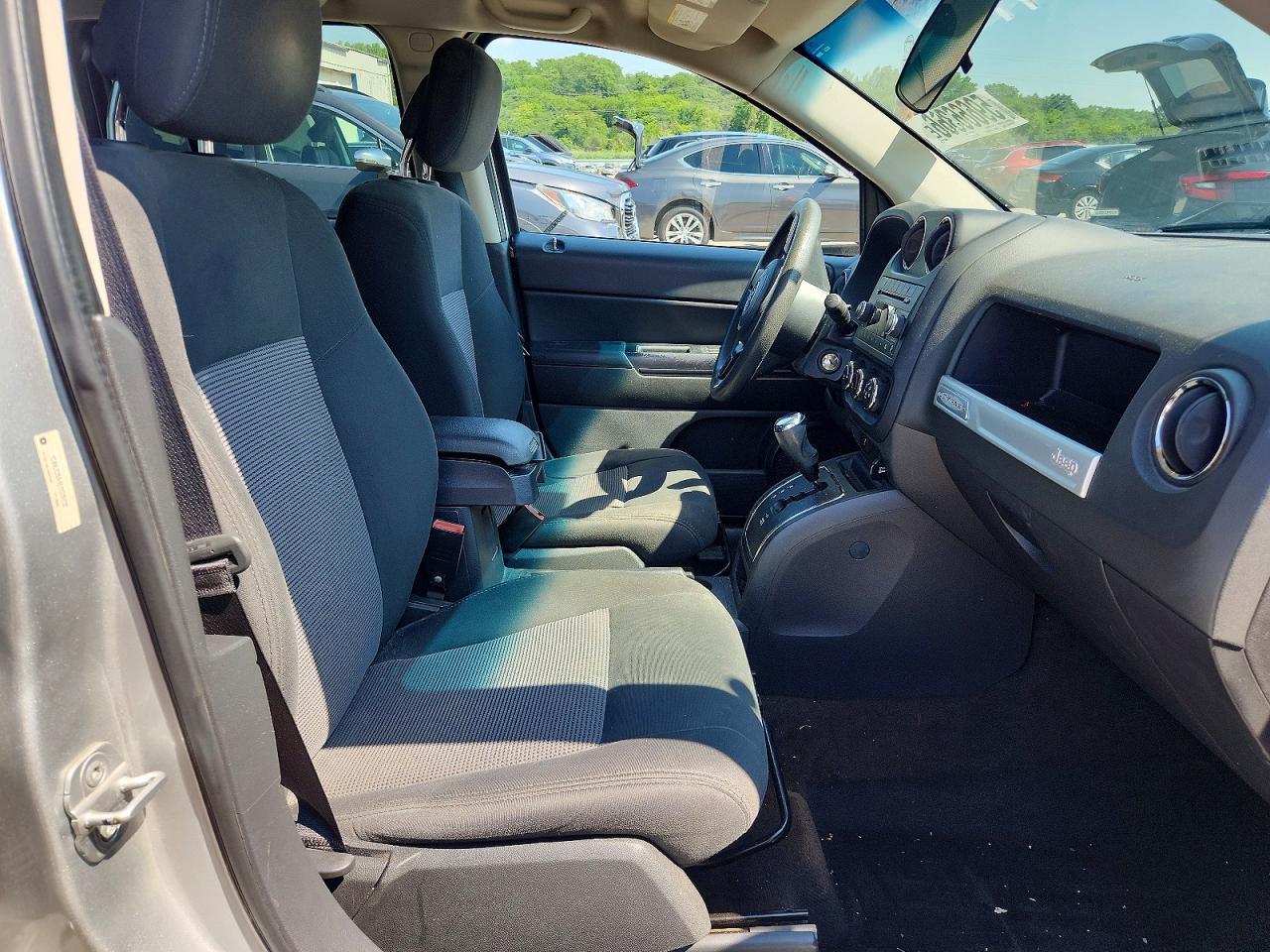 2014 Jeep Compass Sport - Фото 7