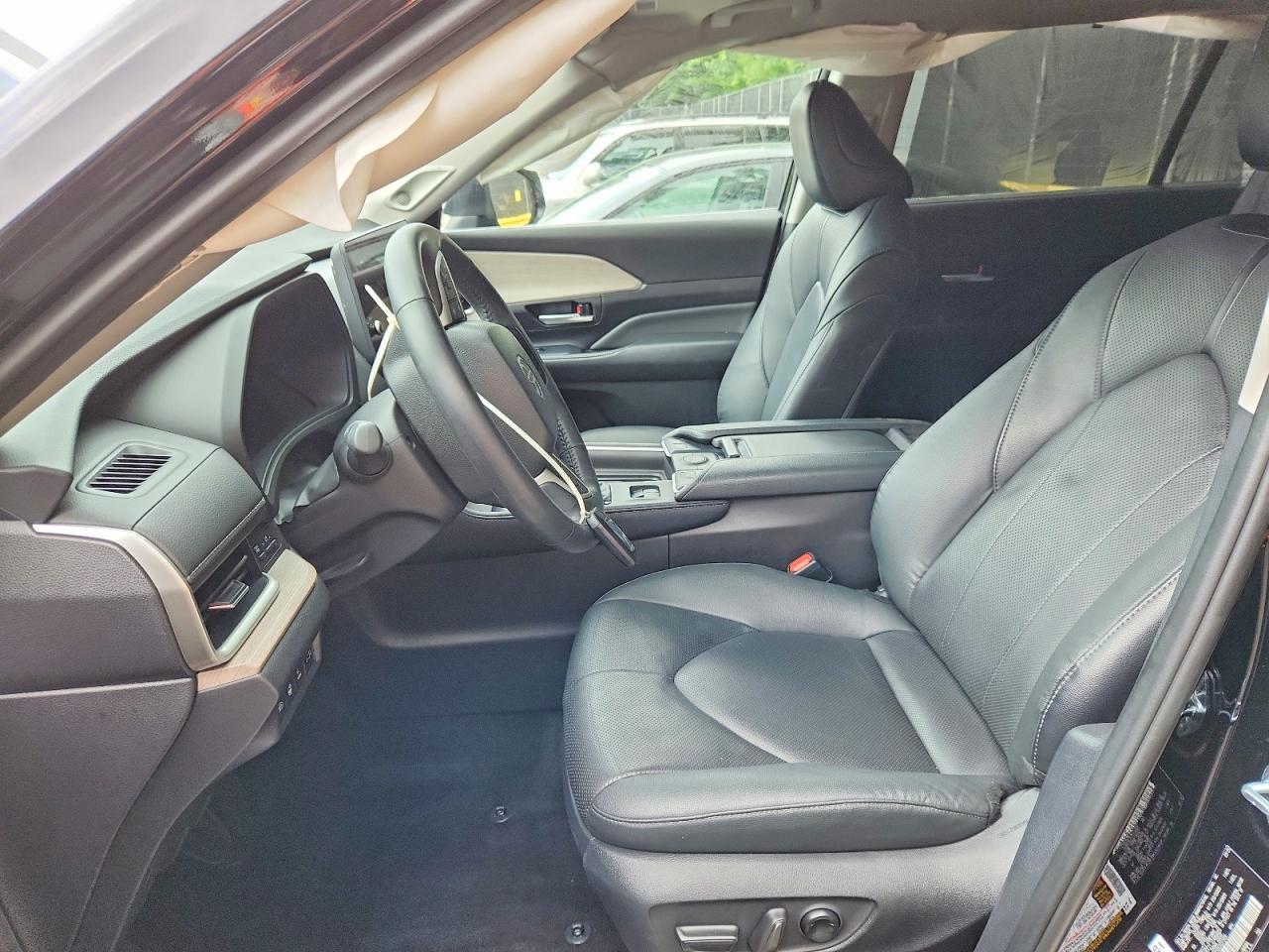 2025 Toyota Grand Highlander Hybrid Limited - Фото 7