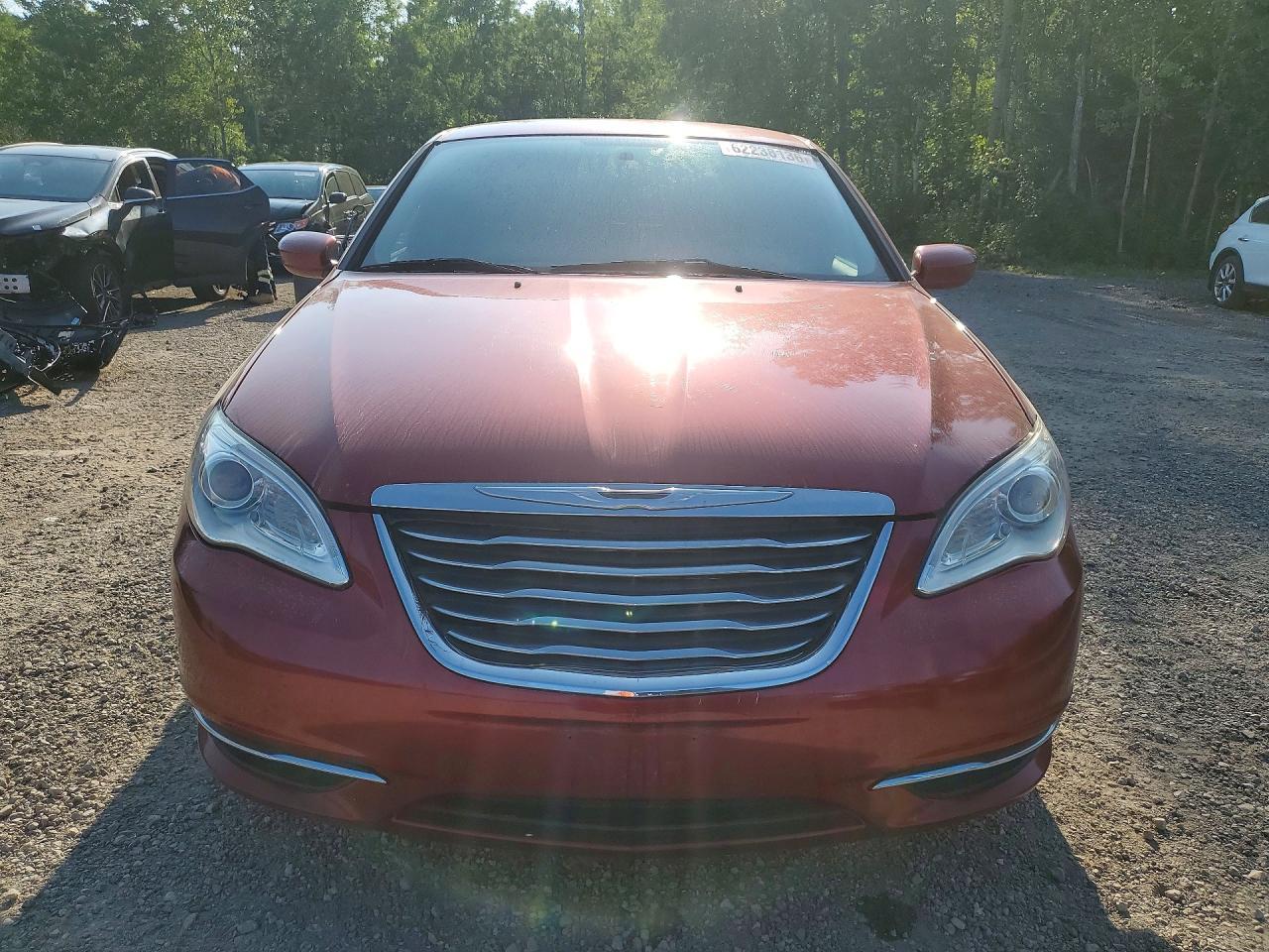 2013 Chrysler 200 Lx - Фото 5