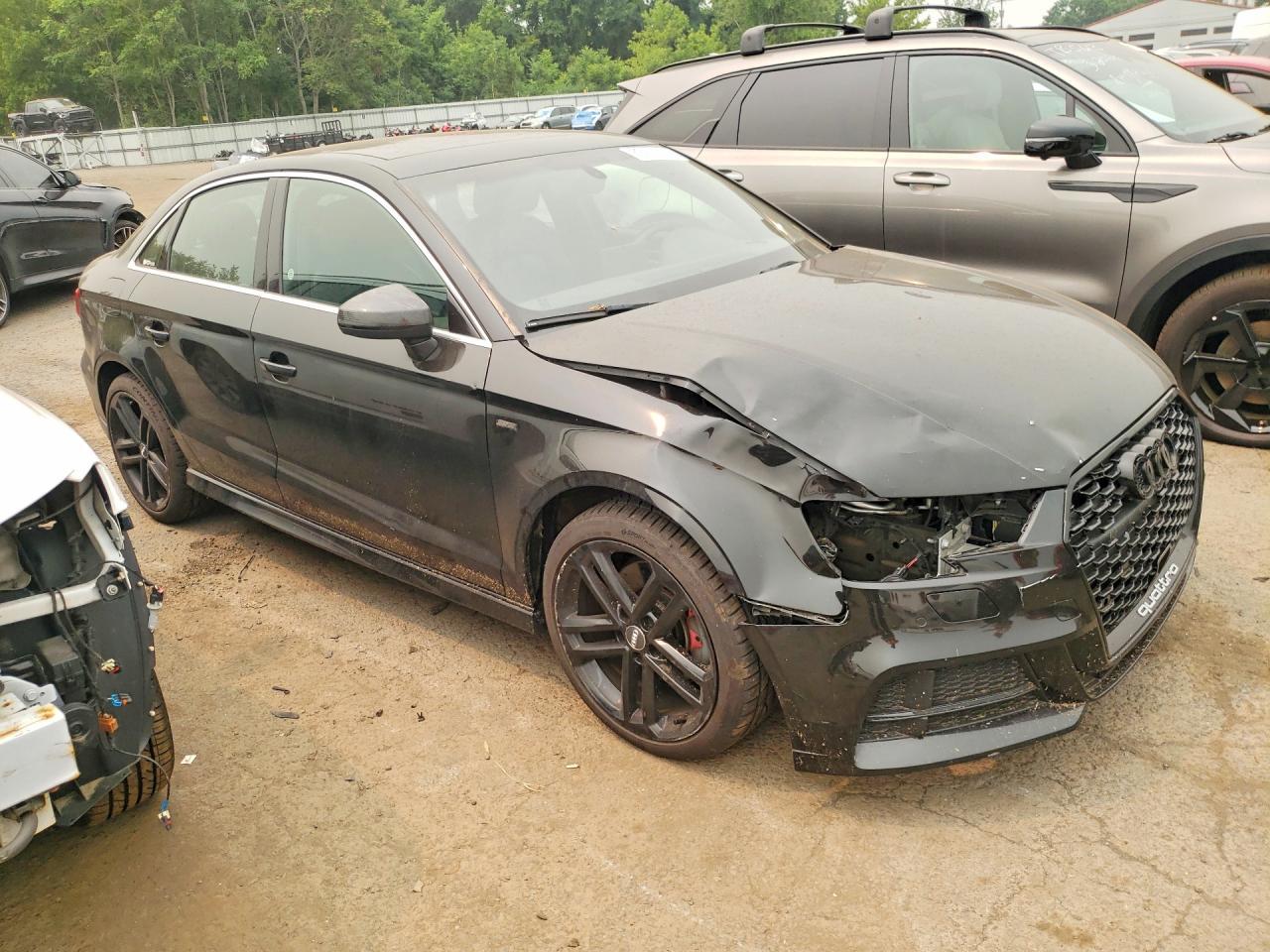 2017 Audi A3 Premium Plus - Фото 4