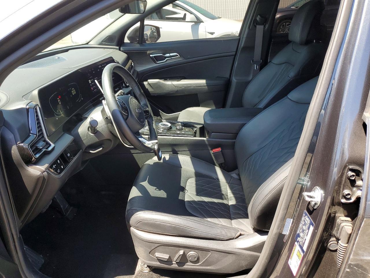 2025 Kia Sportage X Line - Image 7