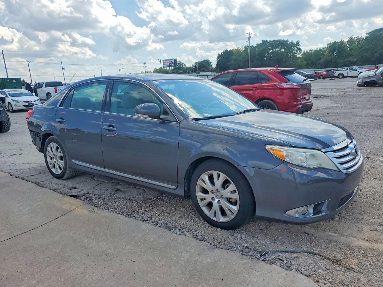 2012 Toyota Avalon Base - Фото 4
