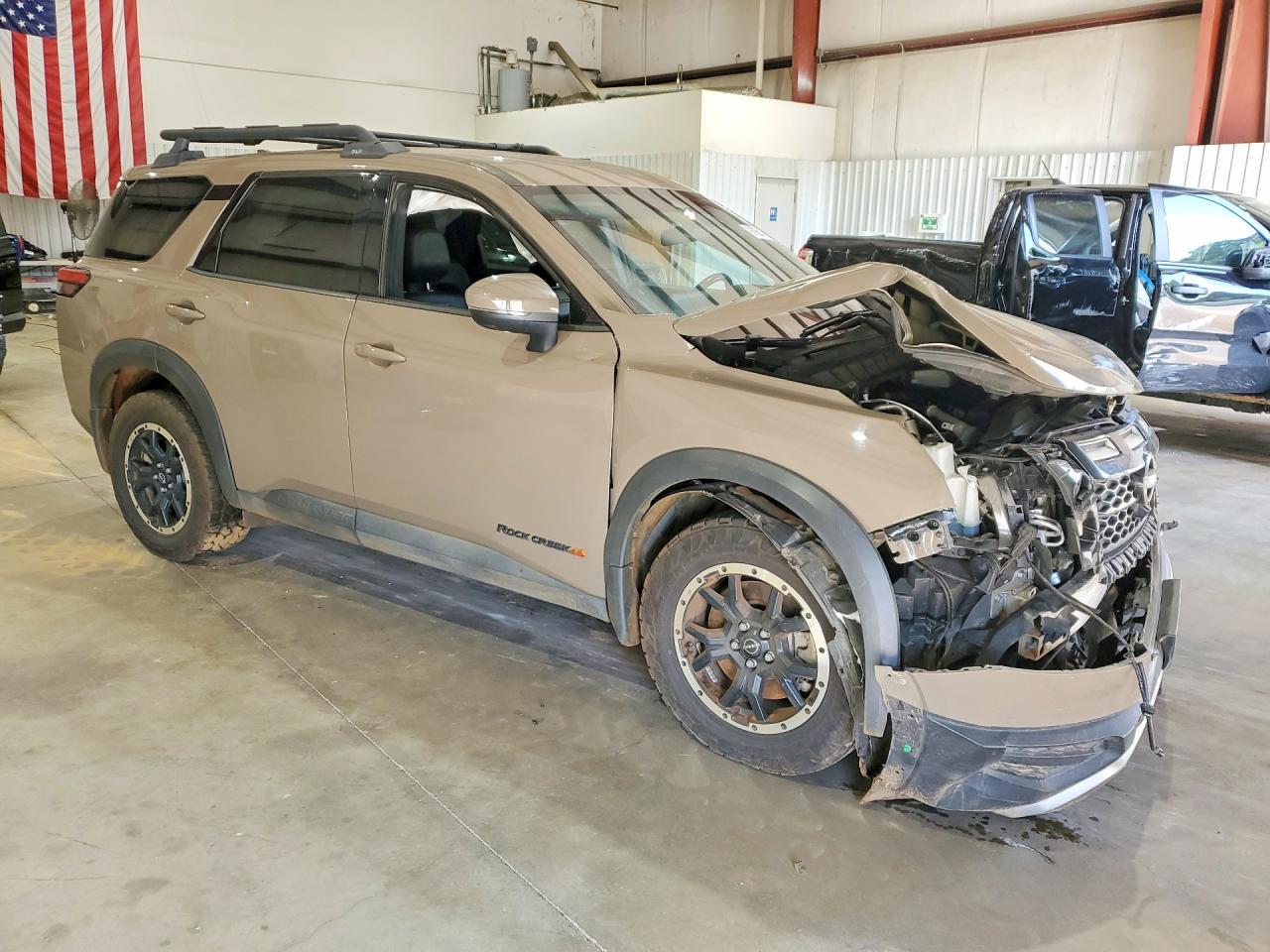 2023 Nissan Pathfinder Sv - Фото 4