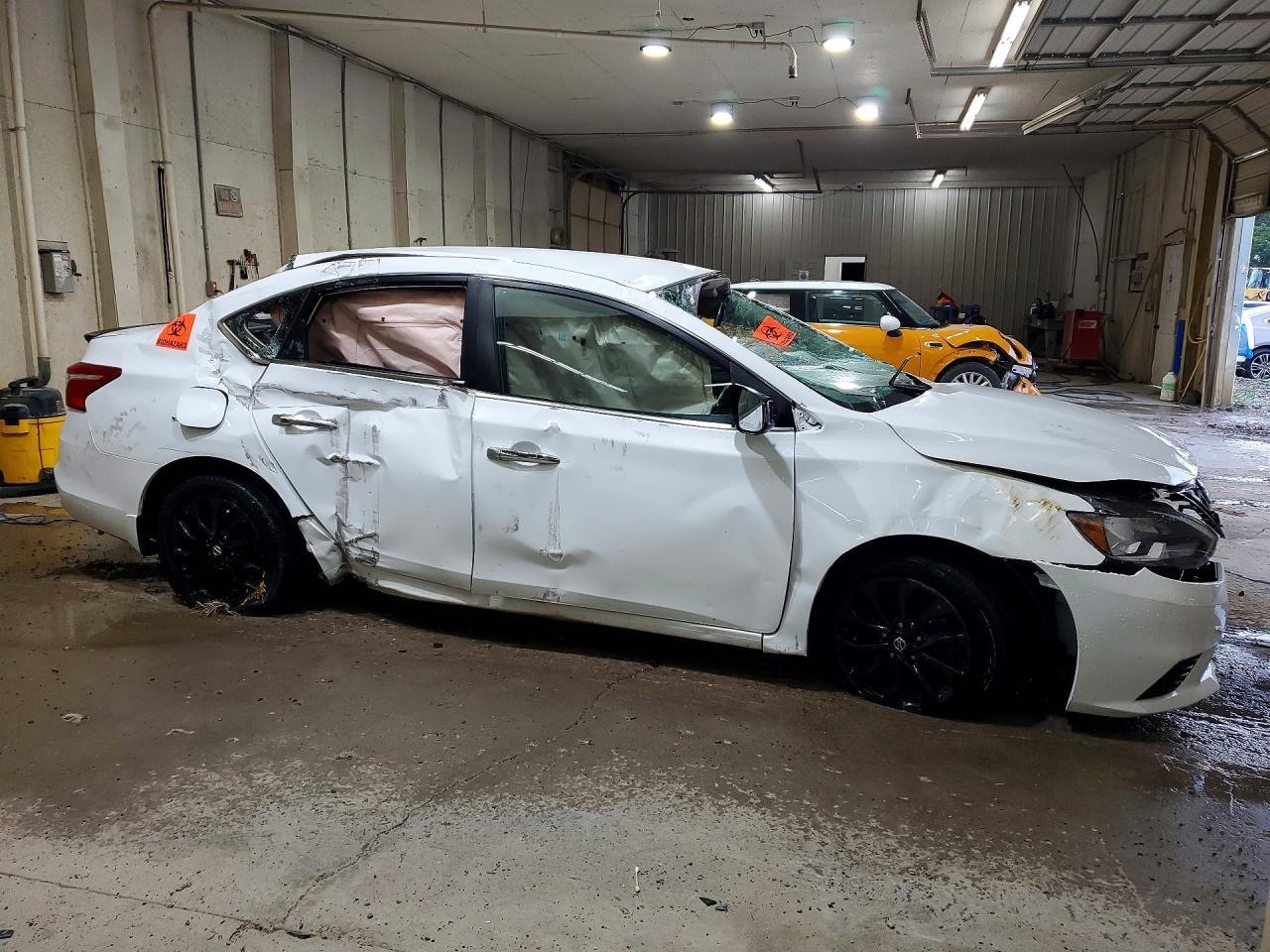 2018 Nissan Sentra S - Image 4