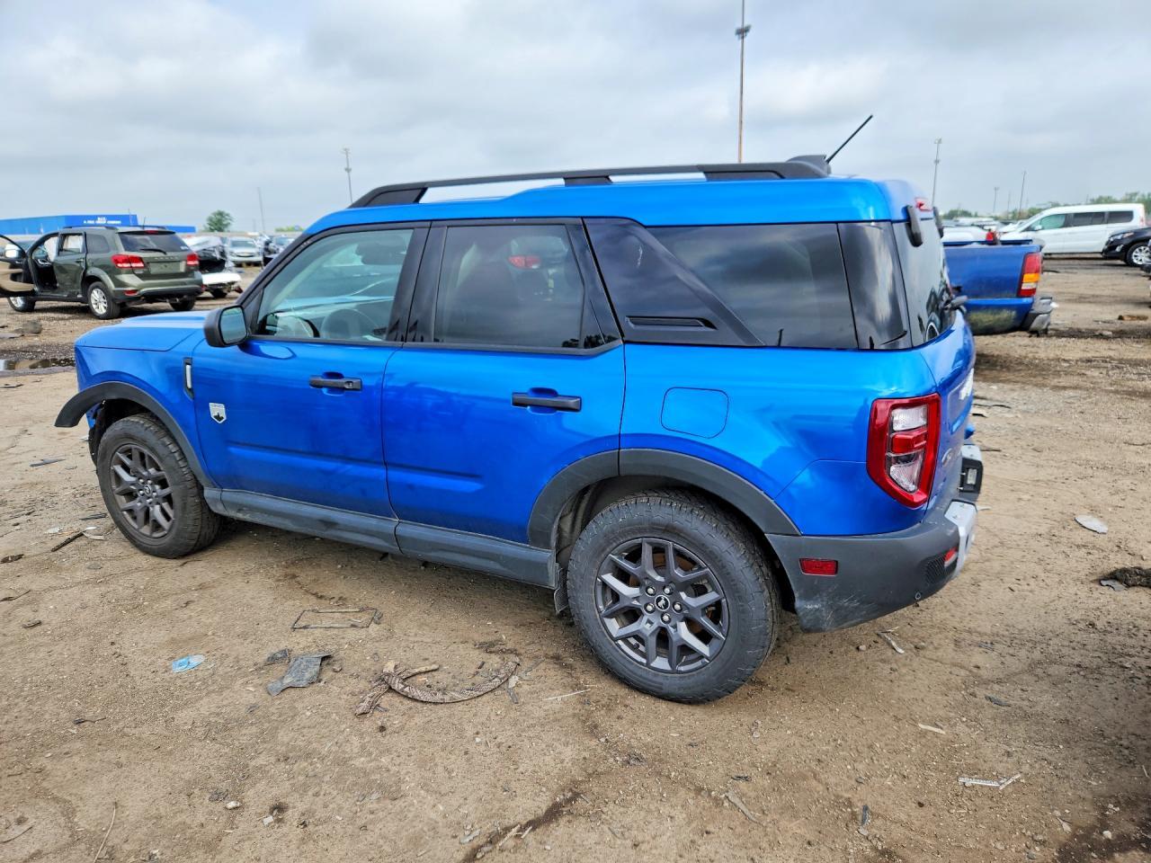 2025 Ford Bronco Sport Big Bend - Image 2