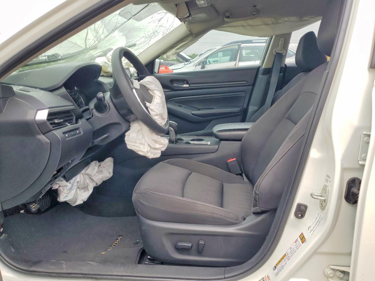 2020 Nissan Altima S - Image 7