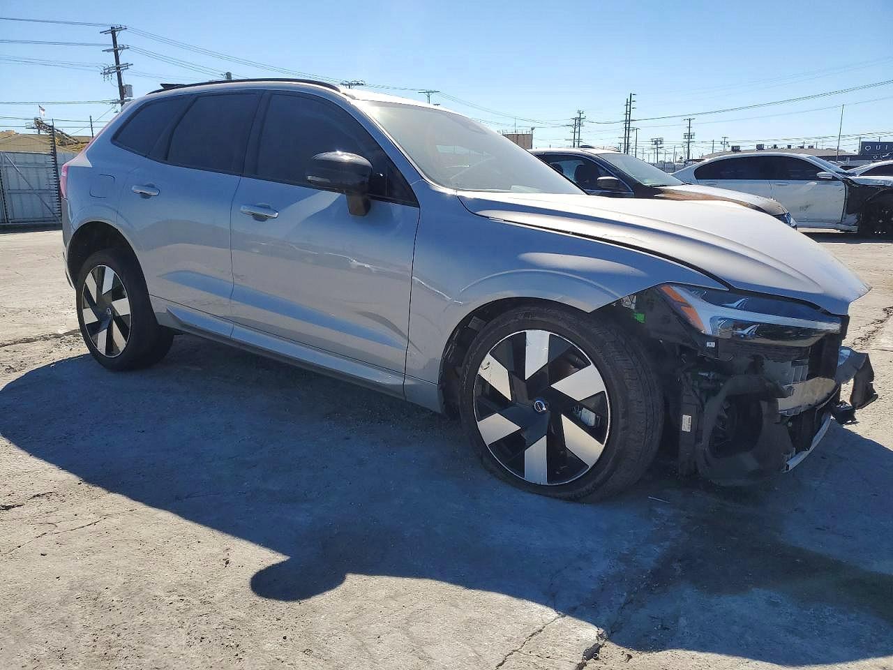 2024 Volvo Xc60 Plus - Image 4