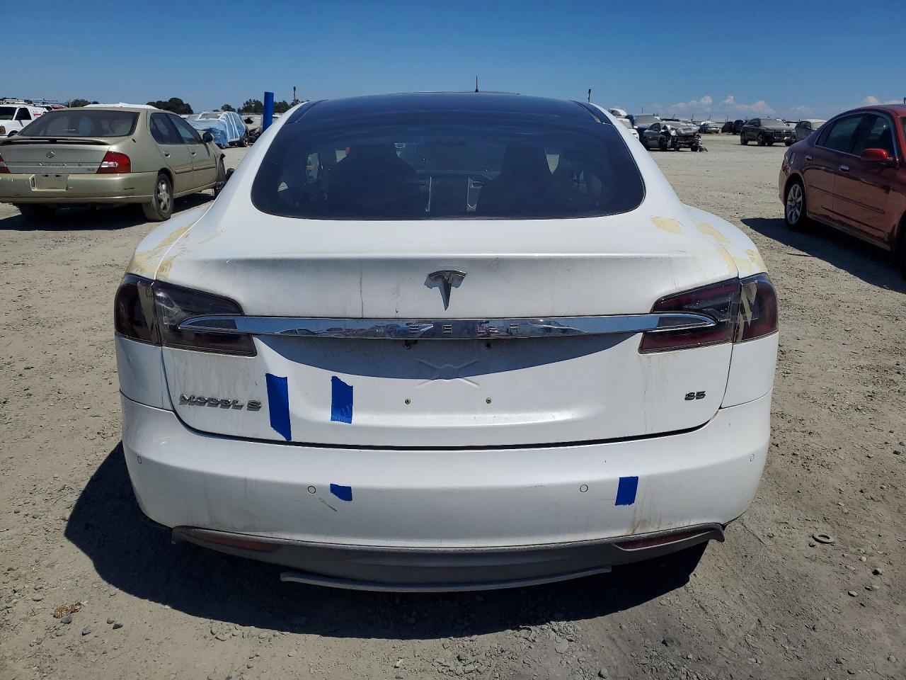 2014 Tesla Model S - Image 6