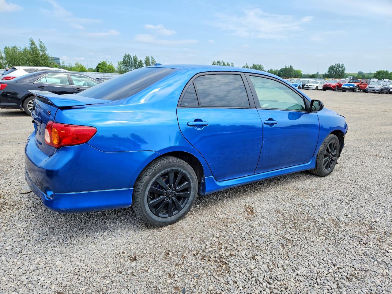 2010 Toyota Corolla Base - Фото 3