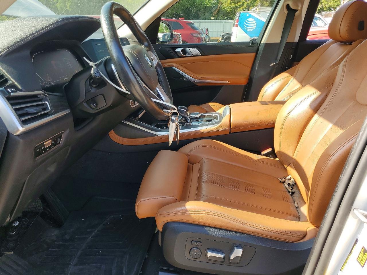2022 BMW X7 xDrive40I - Фото 7