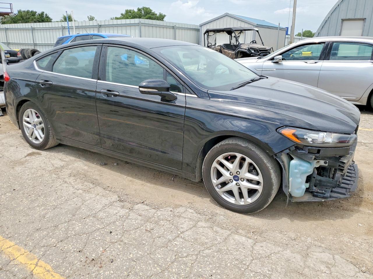 2016 Ford Fusion Se - Фото 4
