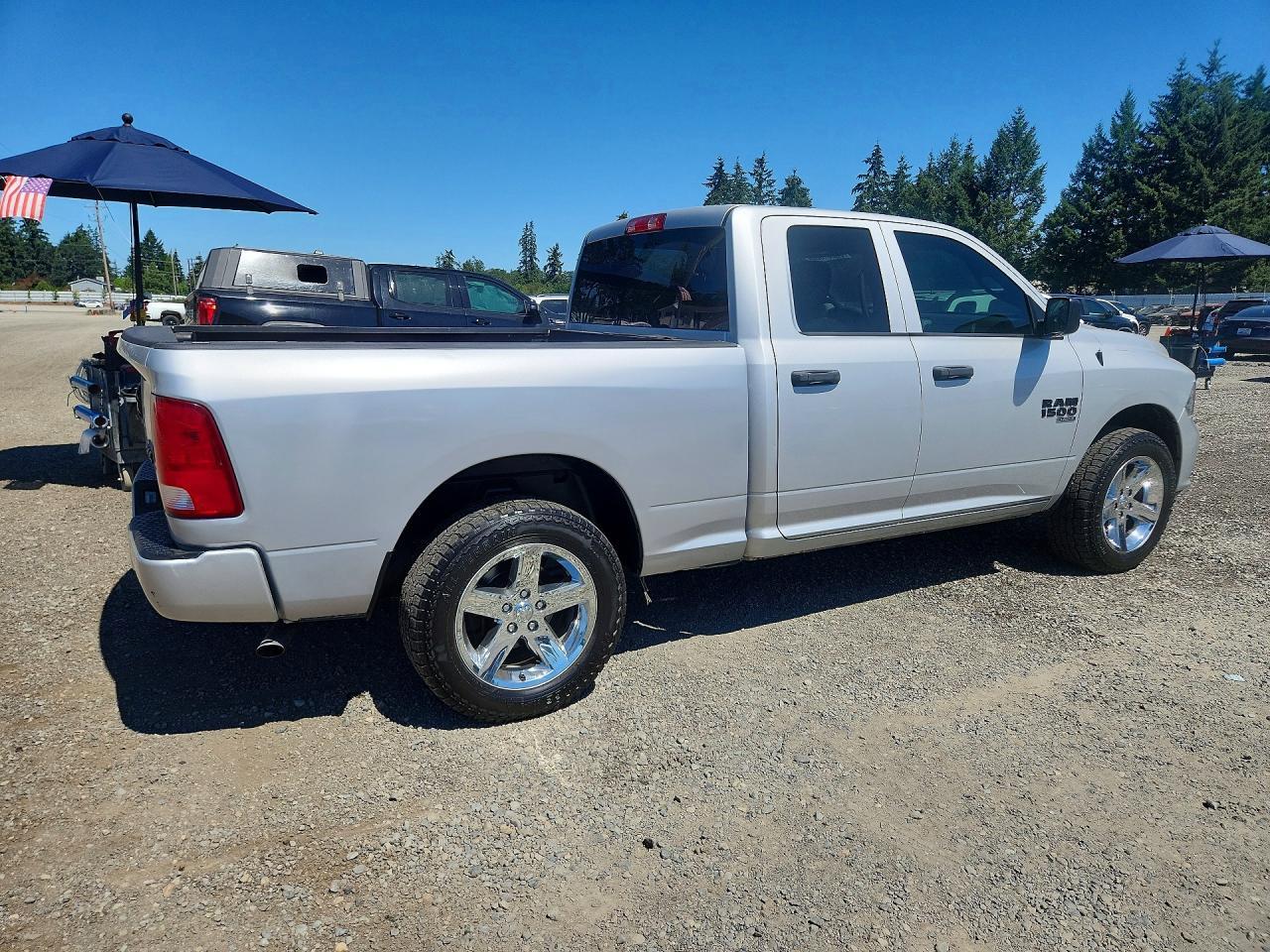 2019 Ram 1500 Classic Tradesman - Image 3