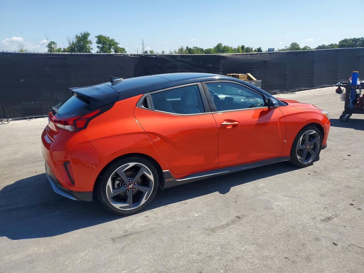 2019 Hyundai Veloster Turbo Ultimate - Фото 3