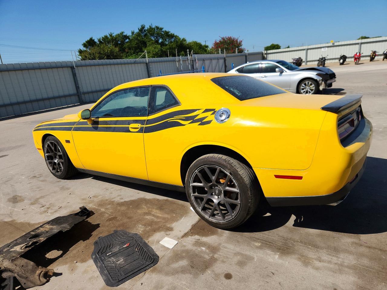2017 Dodge Challenger R/T - Фото 2