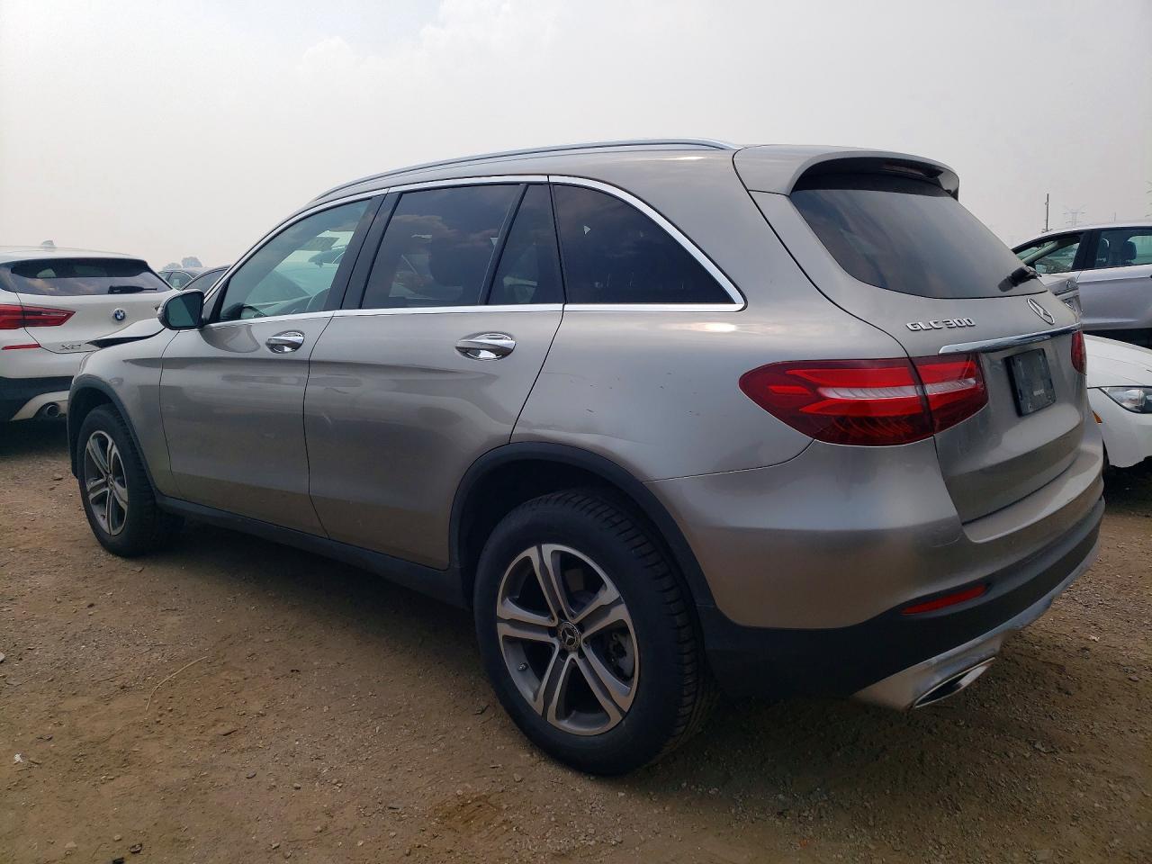 2019 Mercedes-Benz Glc 300 4Matic - Фото 2