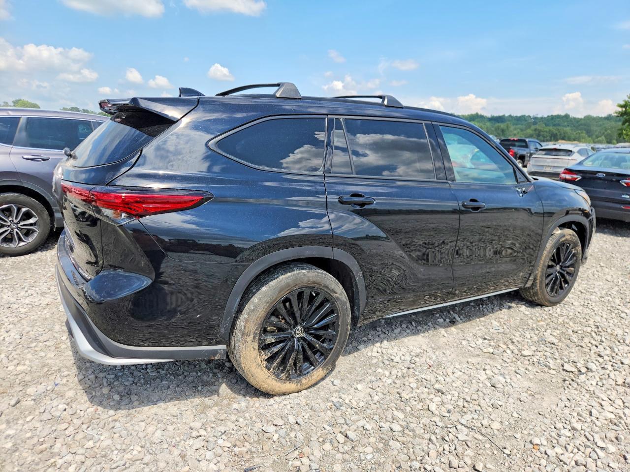 2023 Toyota Highlander Xse - Фото 3