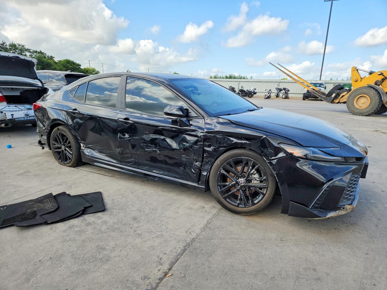 2025 Toyota Camry Se - Фото 4