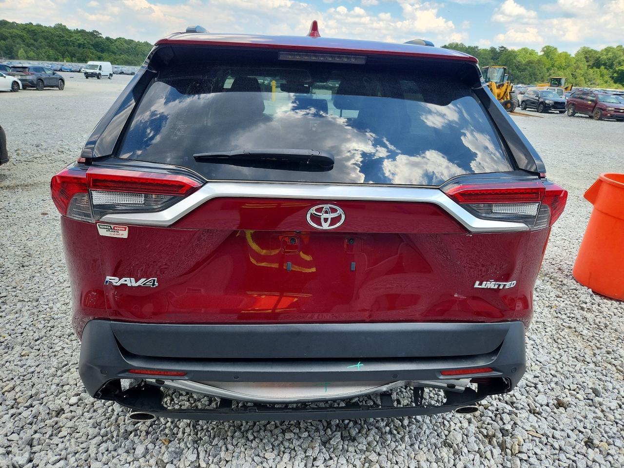 2020 Toyota Rav4 Limited - Image 6