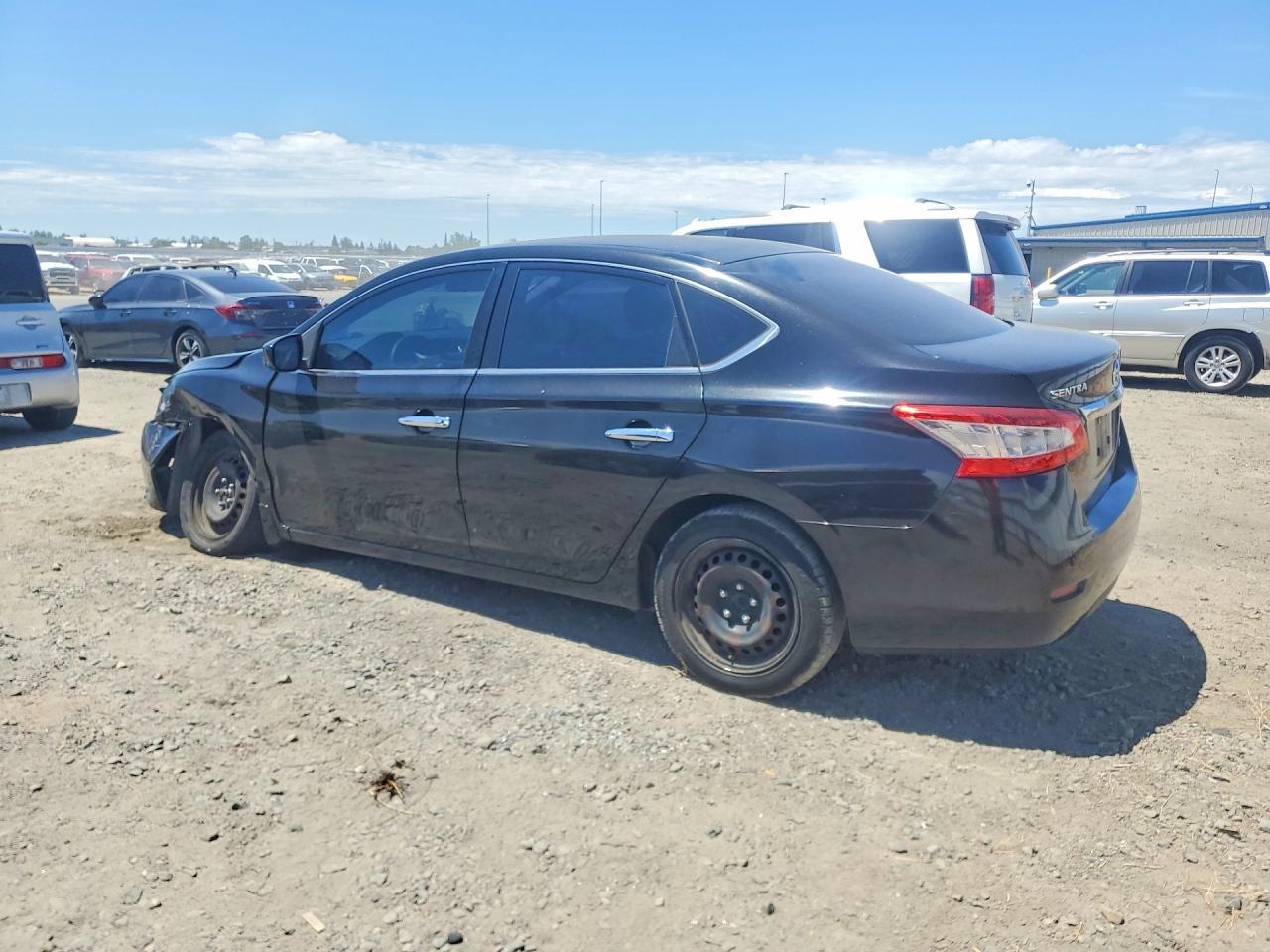2014 Nissan Sentra S - Фото 2
