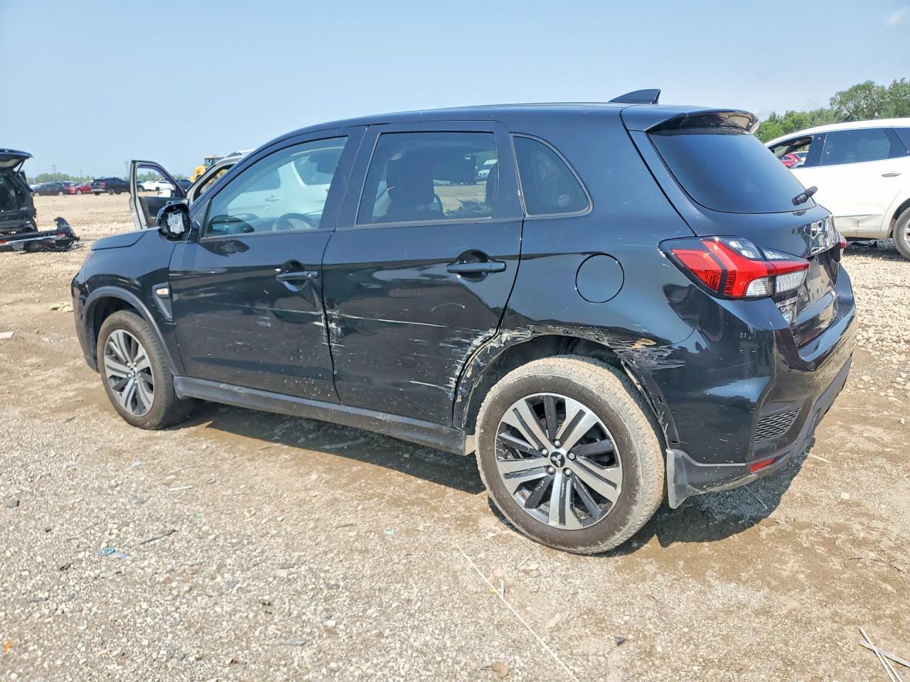 2022 Mitsubishi Outlander Sport Es - Фото 2