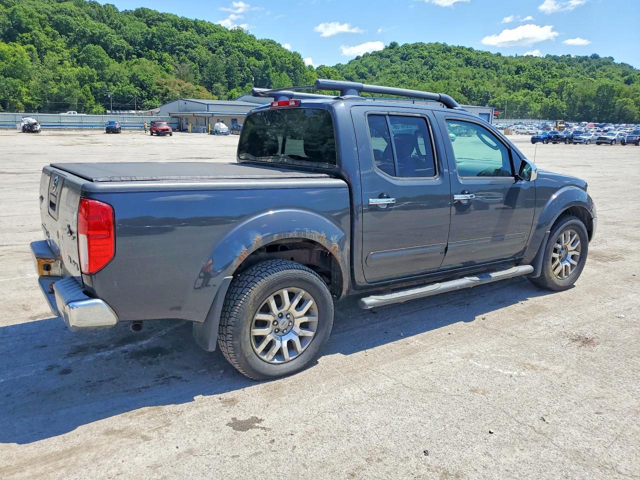 2011 Nissan Frontier S - Фото 3