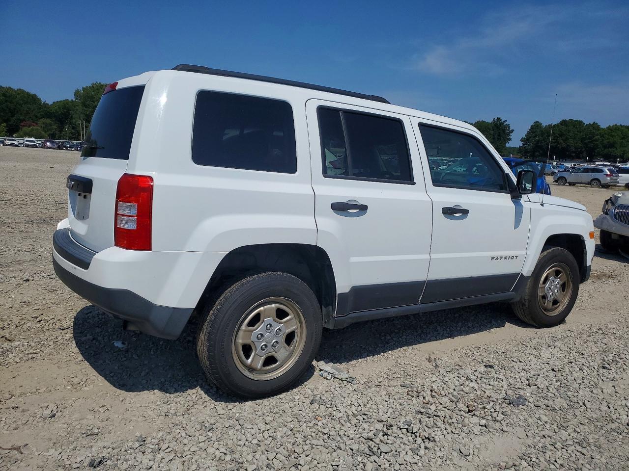 2014 Jeep Patriot Sport - Image 3