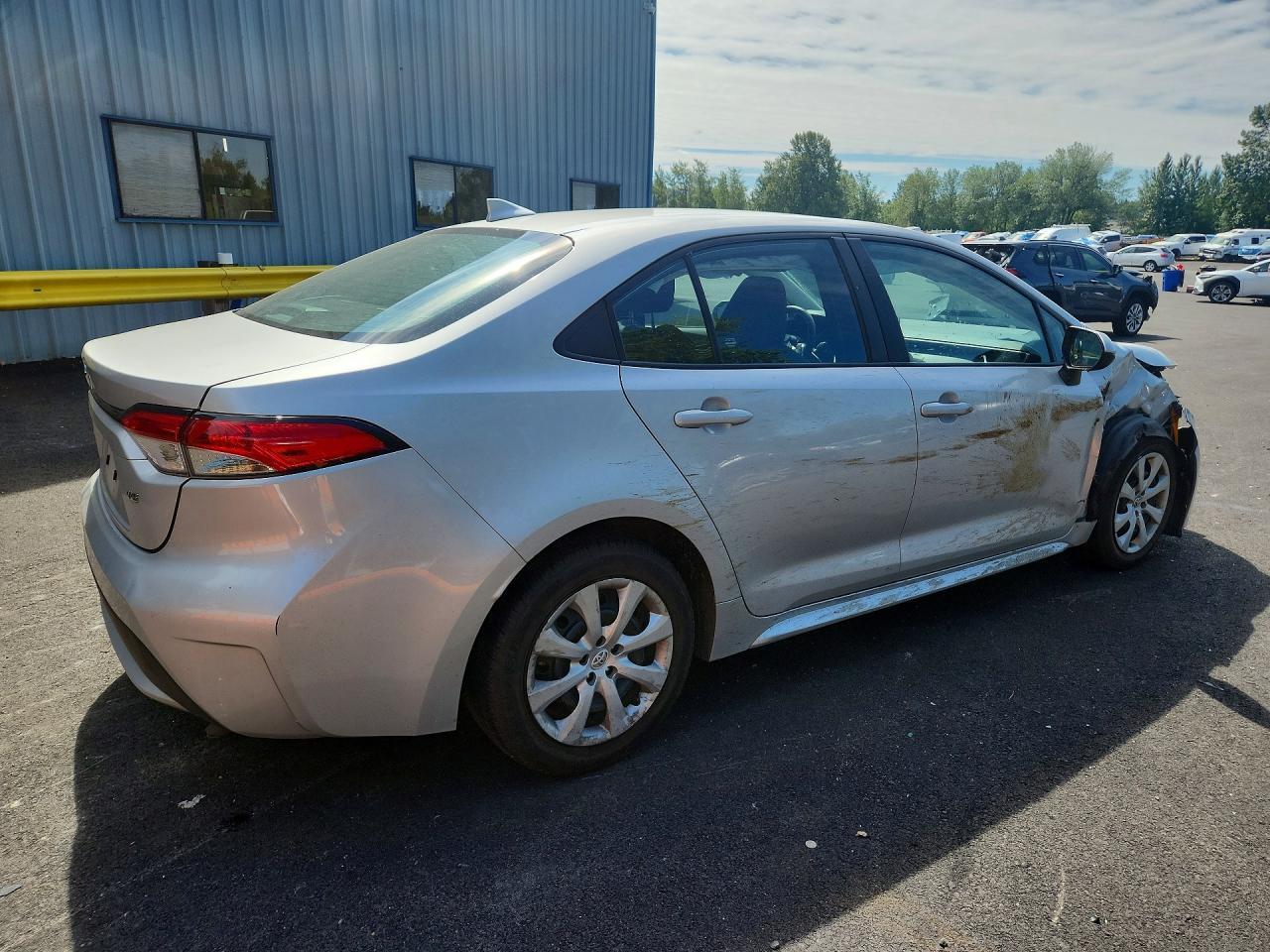 2021 Toyota Corolla Le - Фото 3