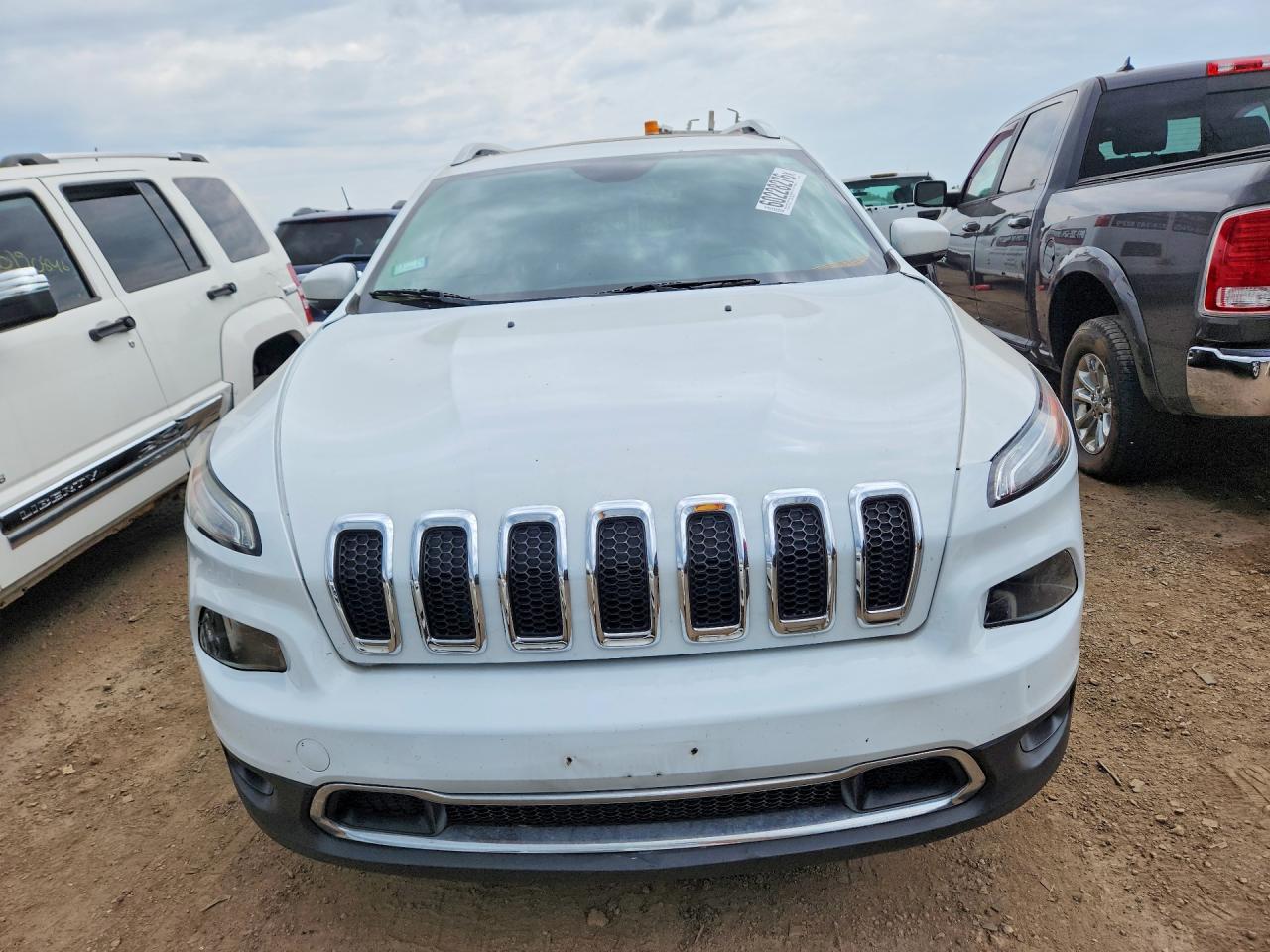 2016 Jeep Cherokee Limited - Image 5