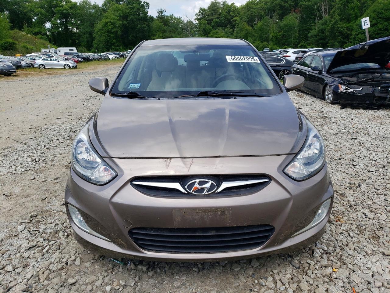 2013 Hyundai Accent Gls - Image 5