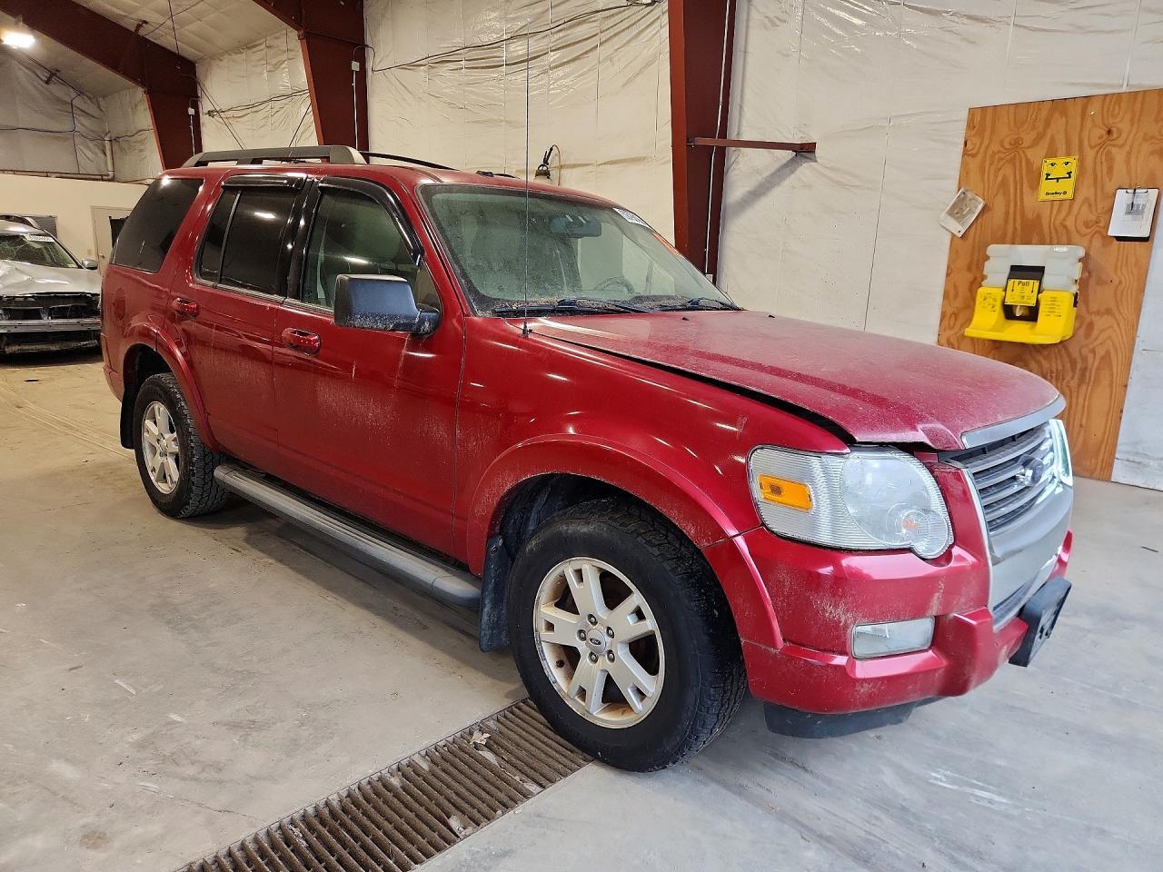 2010 Ford Explorer Xlt - Фото 4