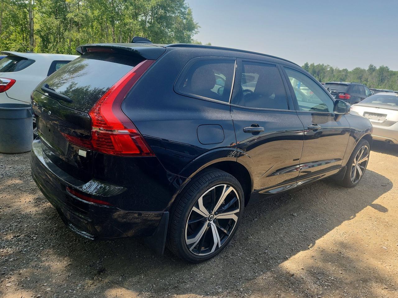 2024 Volvo Xc60 Ultimate - Image 3