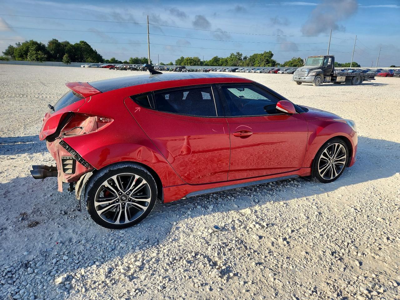 2016 Hyundai Veloster Turbo - Image 3