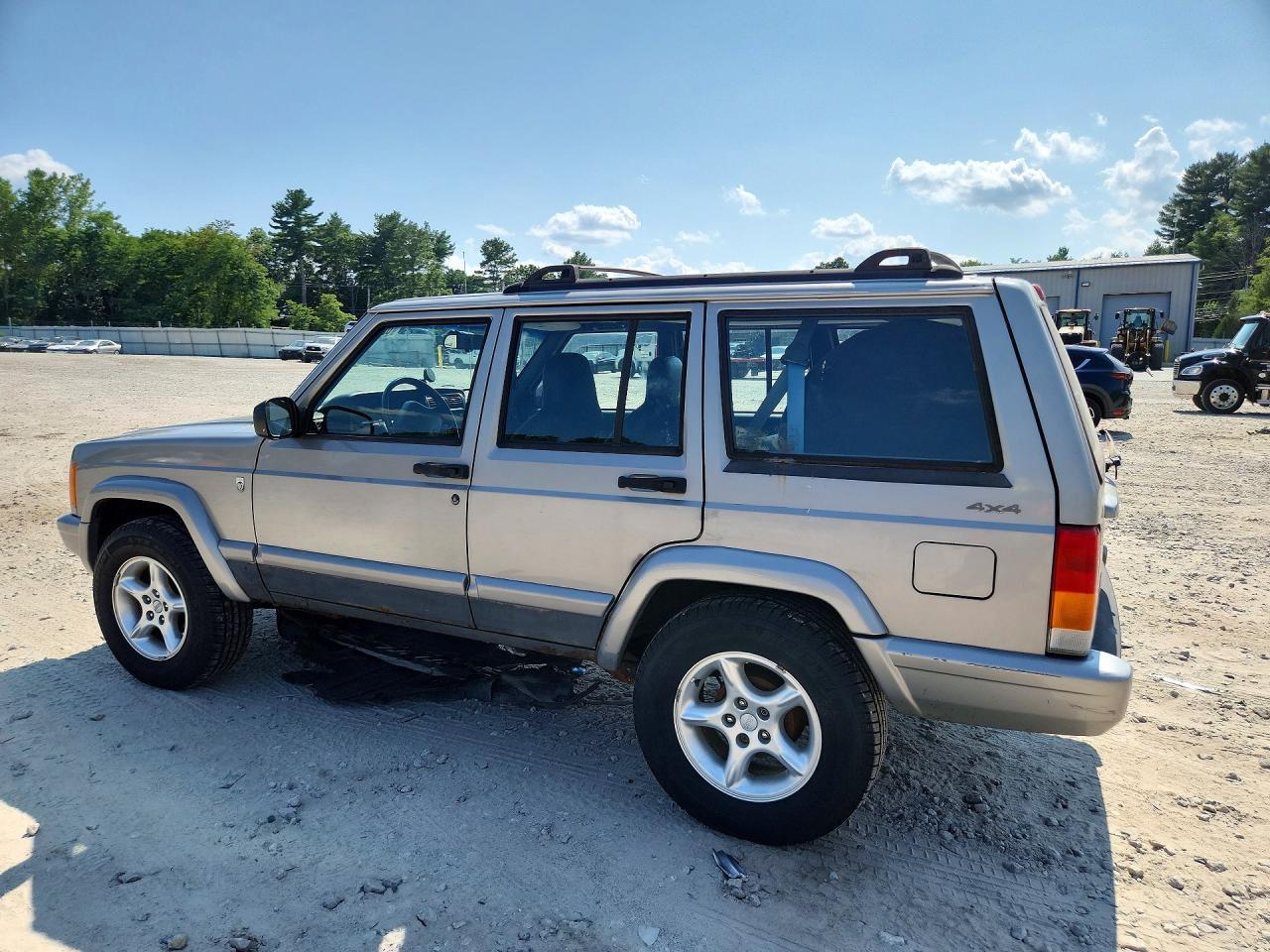 2001 Jeep Cherokee Sport - Фото 2