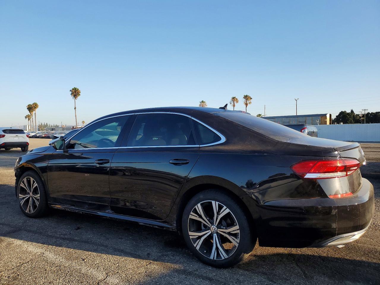 2020 Volkswagen Passat Sel - Image 2