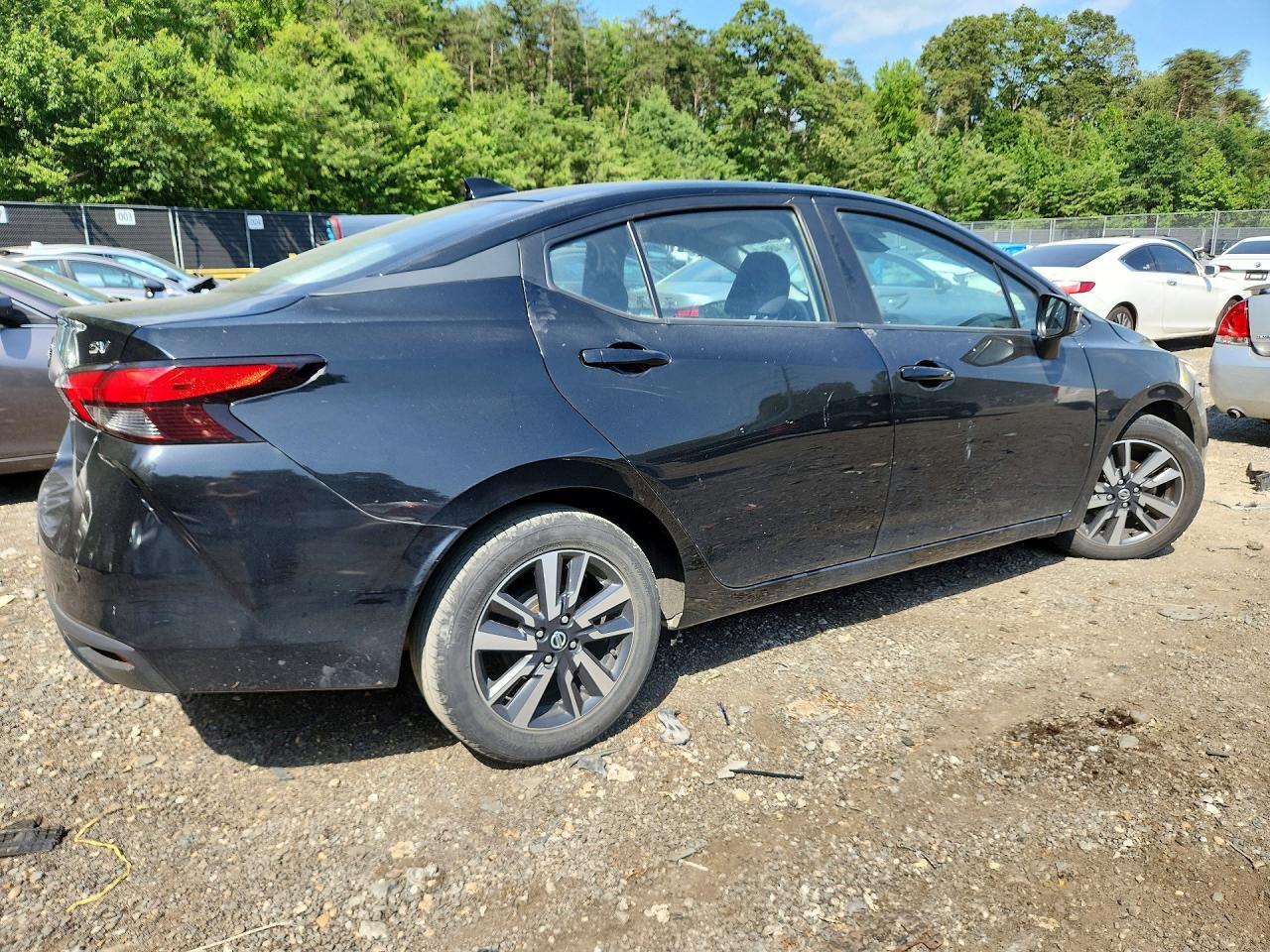 2021 Nissan Versa Sv - Фото 3
