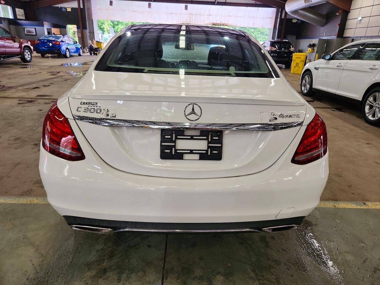 2015 Mercedes-Benz C 300 4Matic - Фото 6