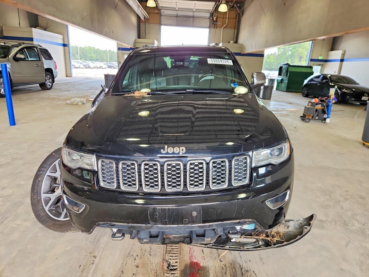 2019 Jeep Grand Cherokee Overland - Фото 5