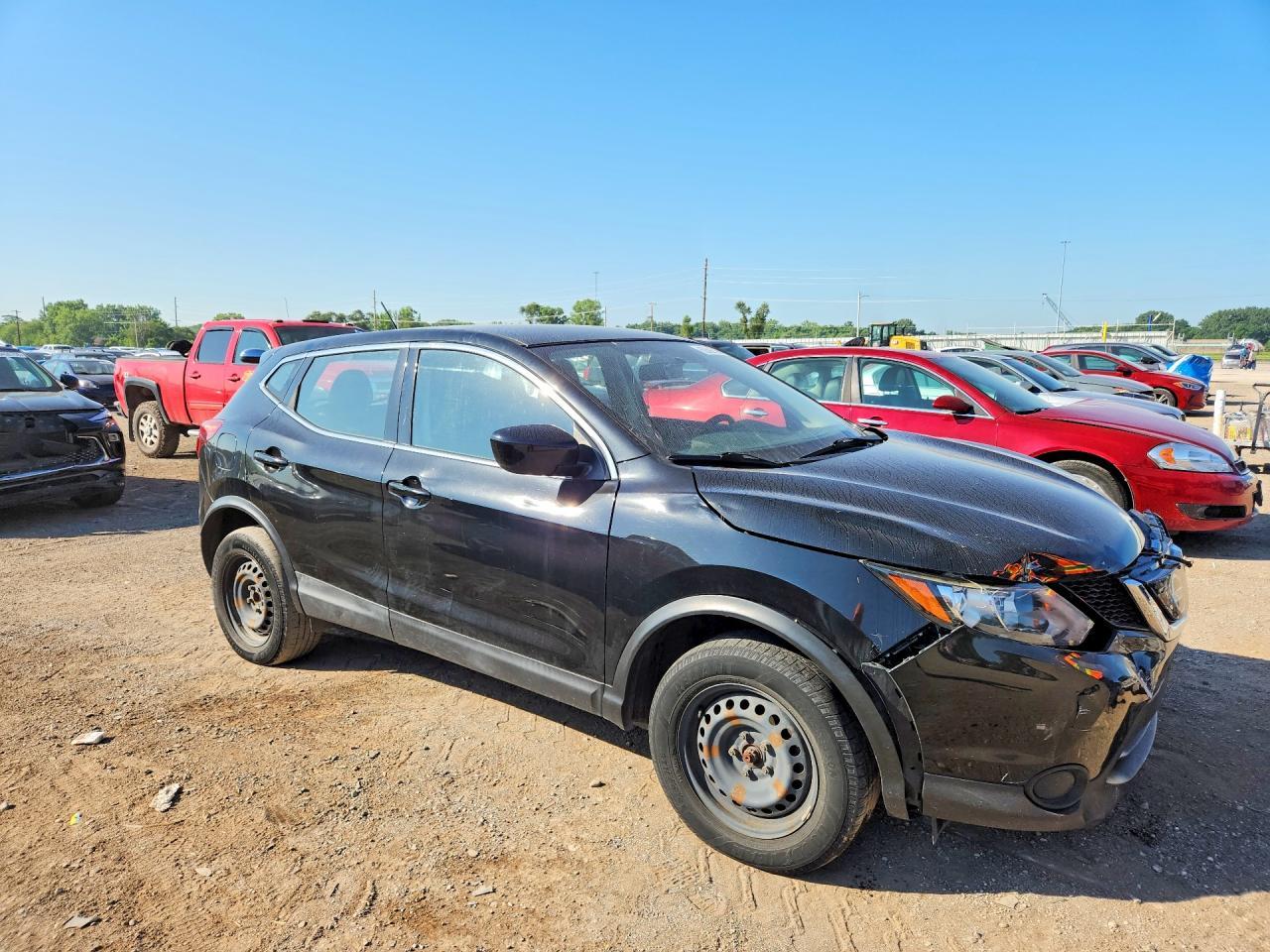 2018 Nissan Rogue Sport S - Фото 4