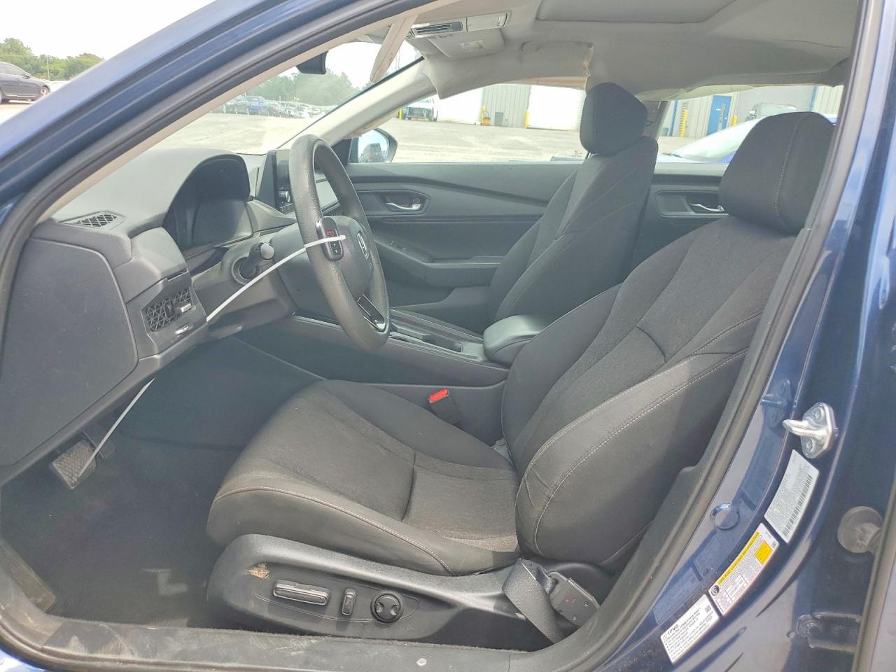 2023 Honda Accord Ex - Image 7