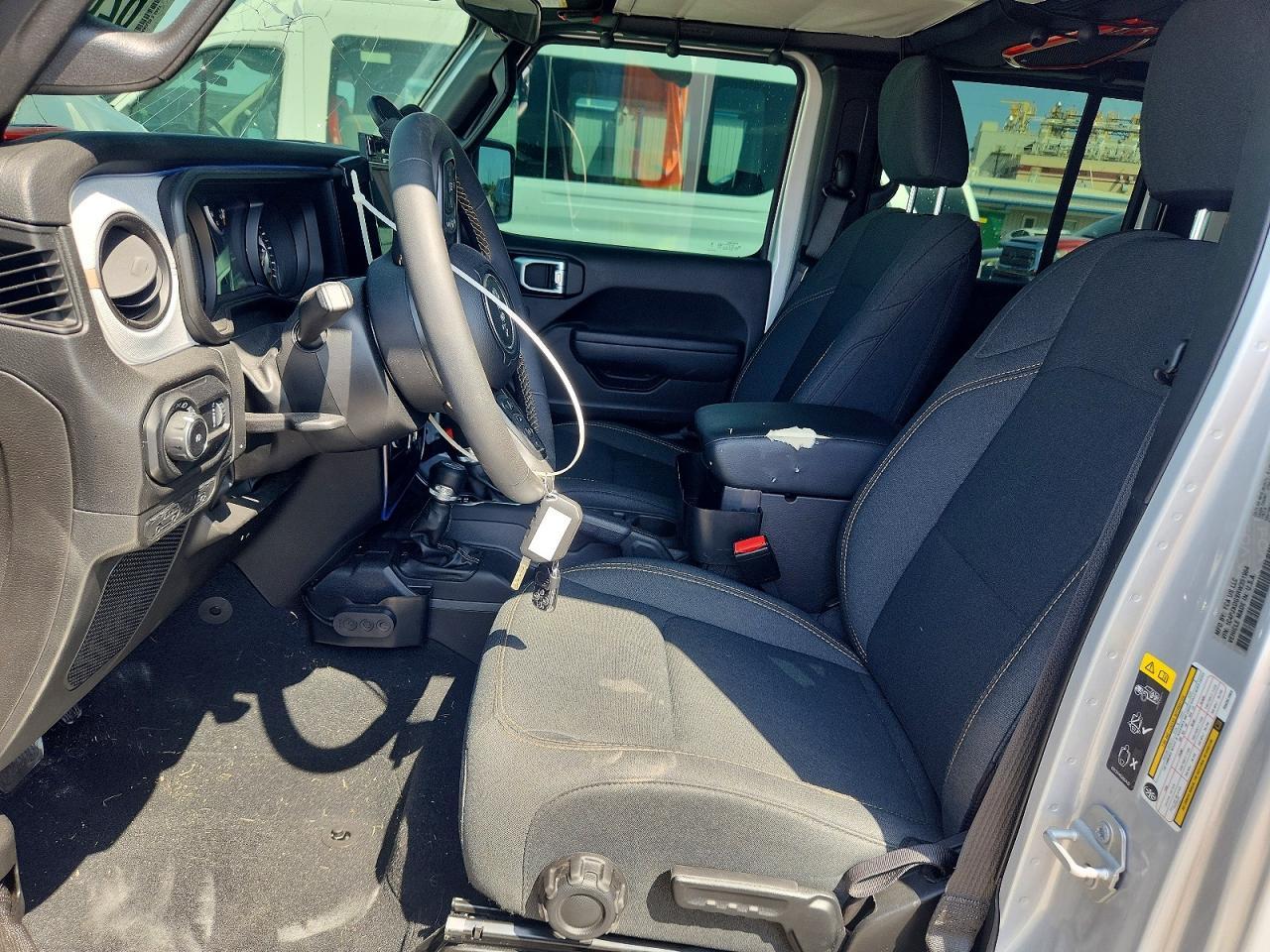 2024 Jeep Wrangler Sport - Фото 7
